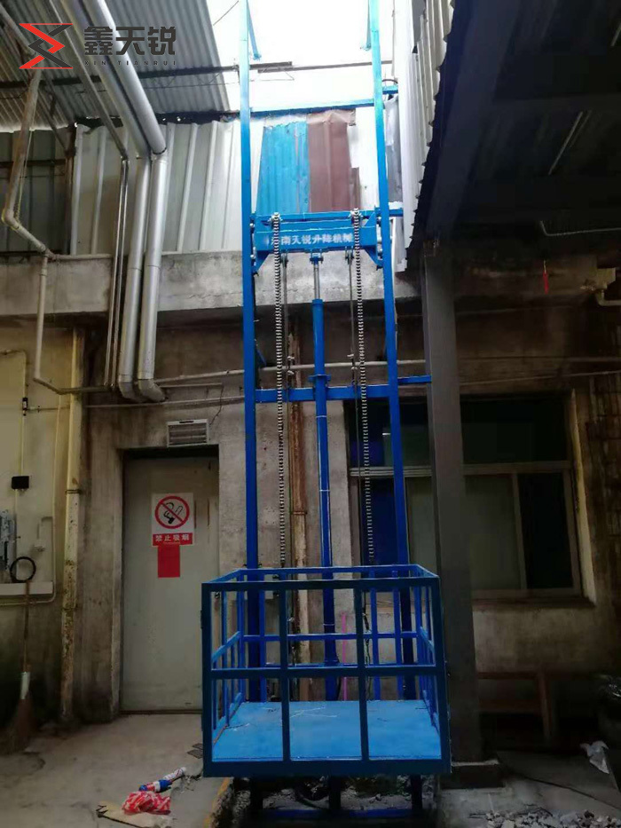 马鞍山导轨式升降货梯